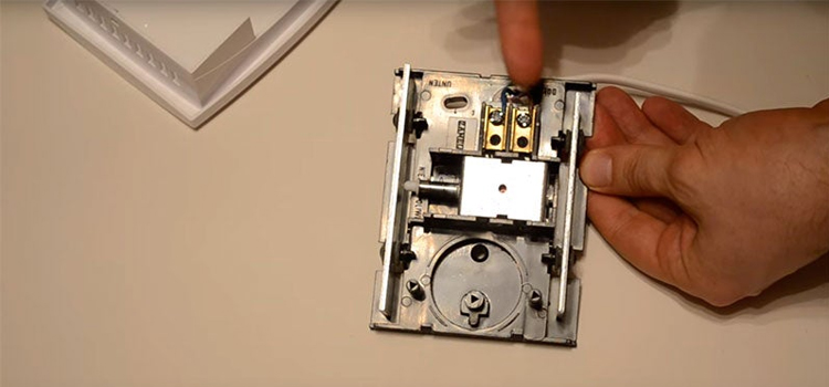 fix door bell in Vandenberg Village